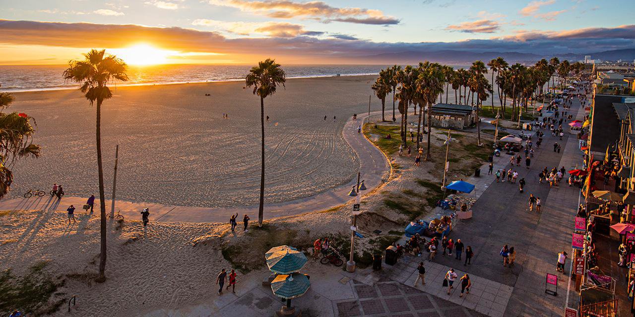 Things To Do https://axisbe3.icnd-cdn.com/images/thingstodo/VC_California101_VeniceBeach_Stock_RF_638340372_1280x640.jpg