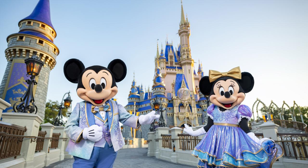 Things To Do https://axisbe3.icnd-cdn.com/images/thingstodo/disneyworld.jpeg
